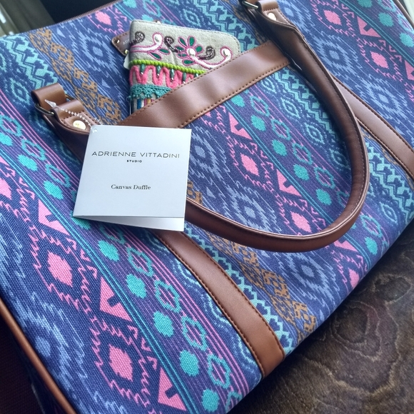 Global Passport holder - Picture 9 of 9